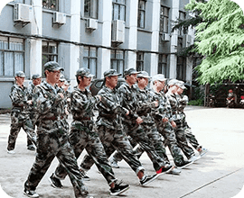 北大青鳥軍訓(xùn)